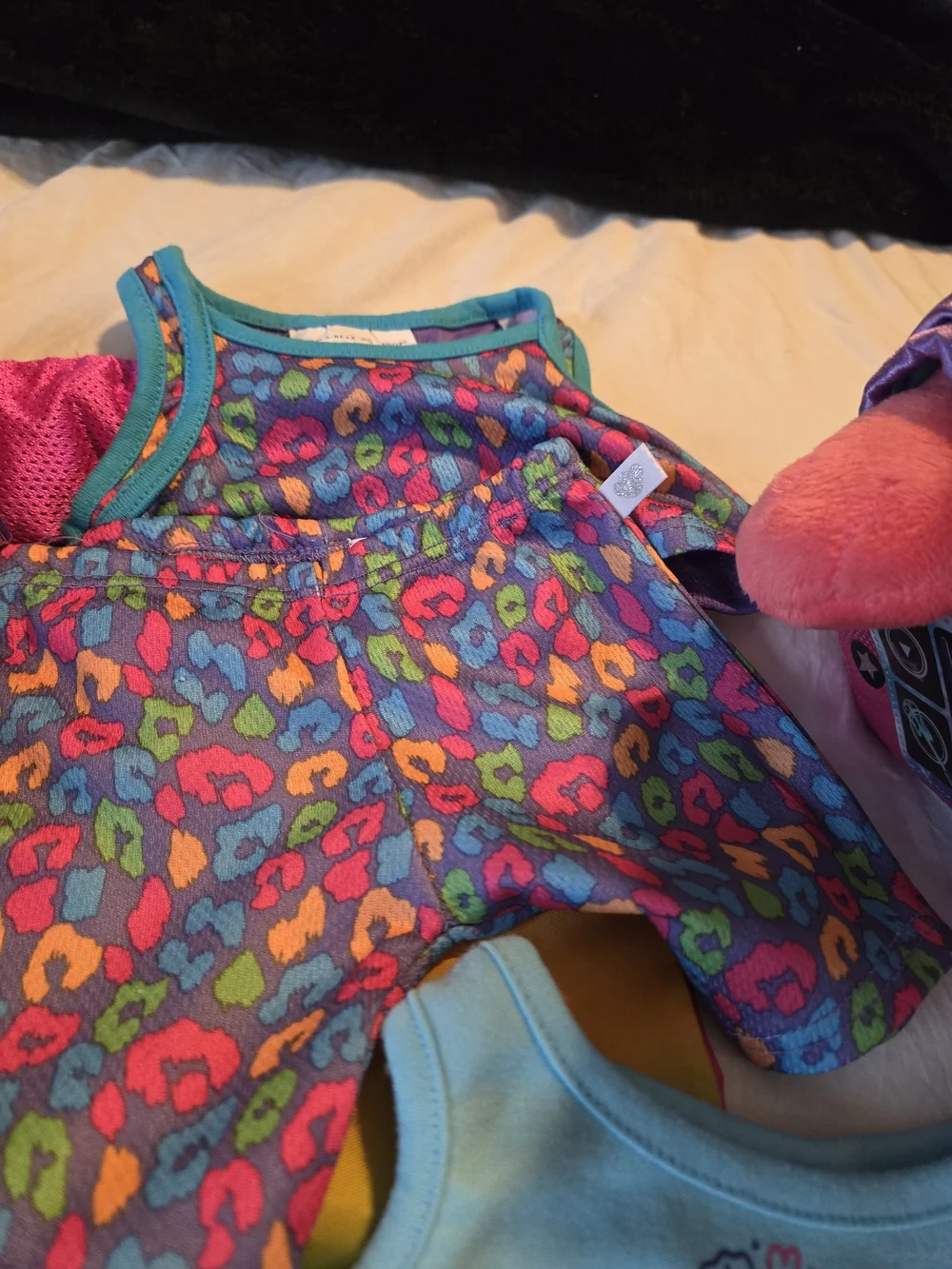 Build-A-Bear Honey Girls Viv Fox Plush 15 Pc Lot Skates Headphones EUC